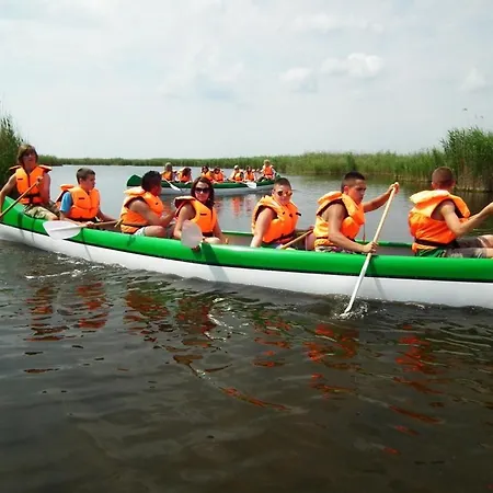 Touring Agard Gárdony